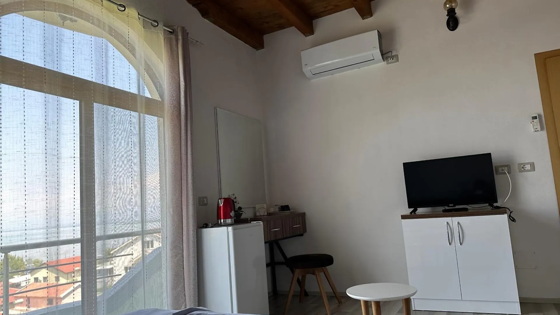 Hotel Casadolcecasa Shkodër 0*,
