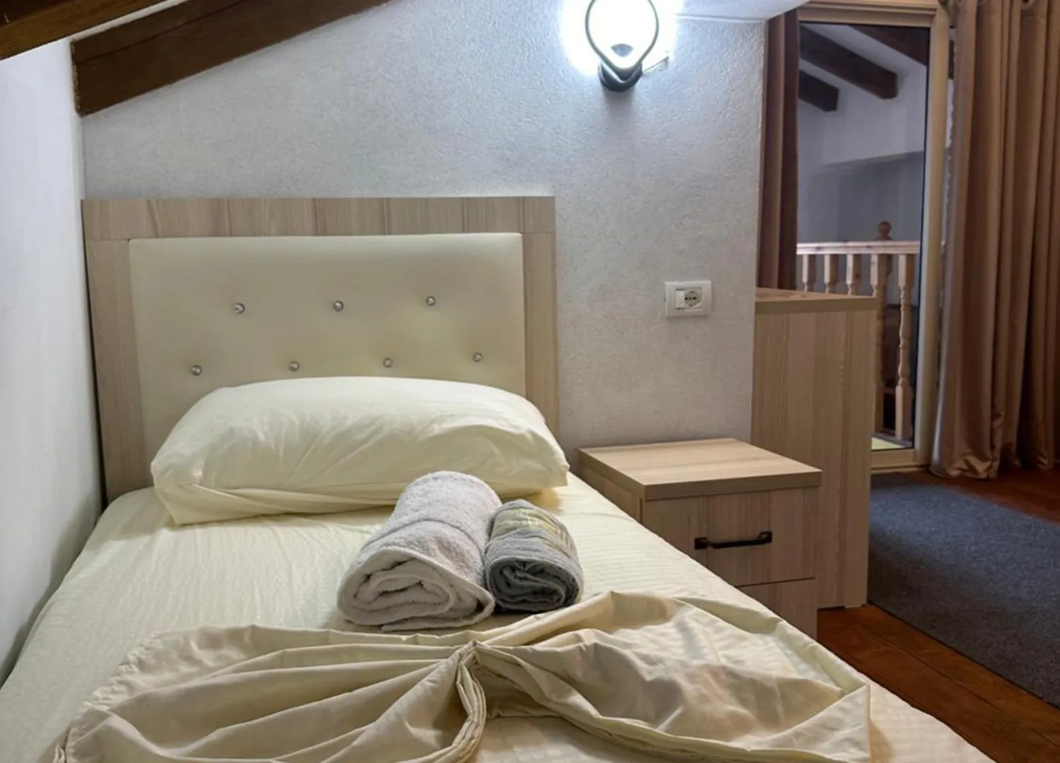 Hotel Casadolcecasa Shkodër 0*,
